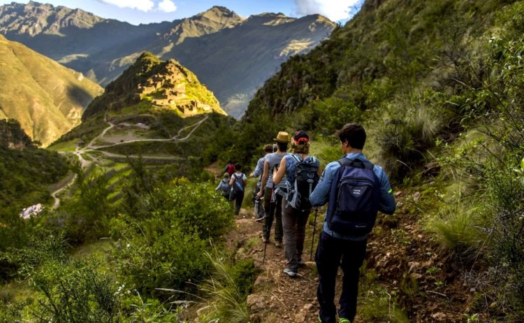 Mountain Lodges hiking trail