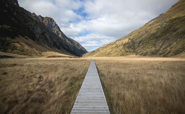Boardwalk MinaretStation