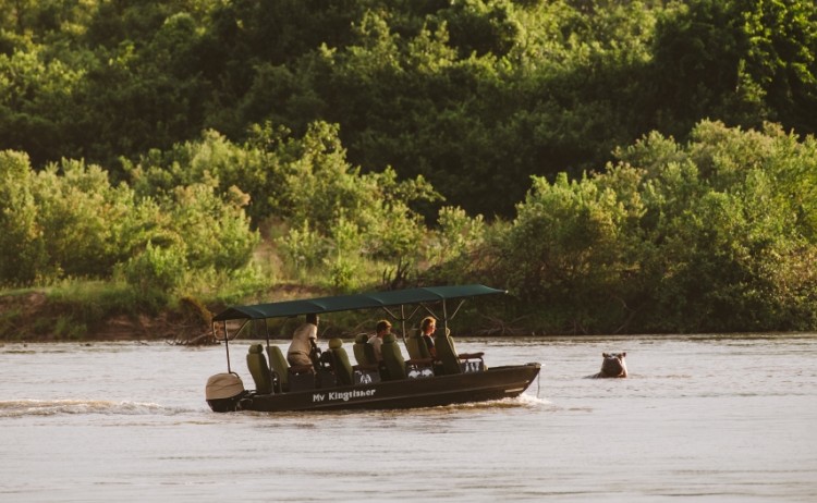 Foxes Rufiji CaseyPratt LoveAfrica 3994