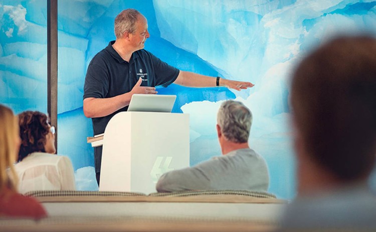 Hanseatic inspriation experts onboard 8d3829ec7e