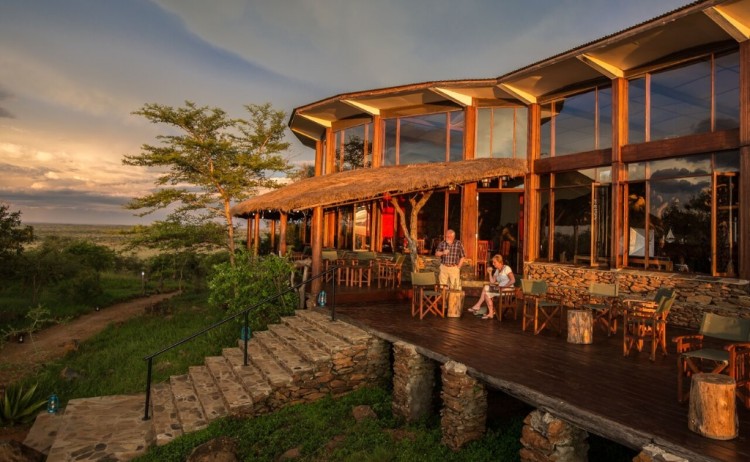 Serengeti Simba Lodge maindeck
