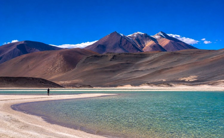 Signature tours in Bolivia Atacama landscape
