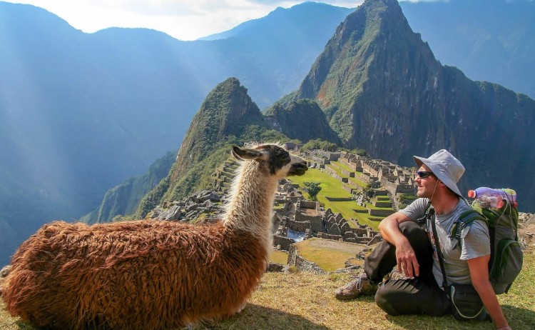 Machu Picchu ruins v3