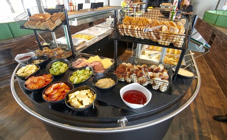 MV Hondius onboard foods