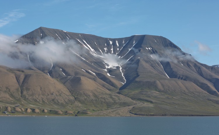 Longyearbyen mountain