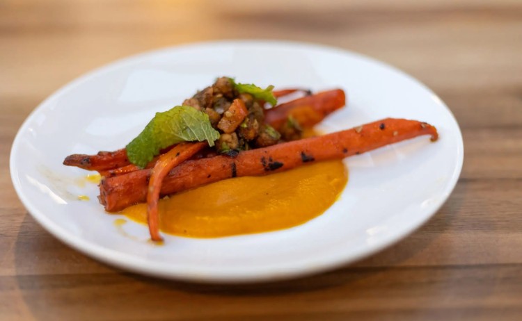 Tundra Buggy Lodge food