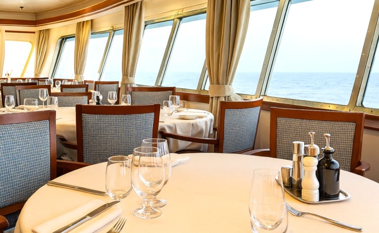 Discoverer restaurant