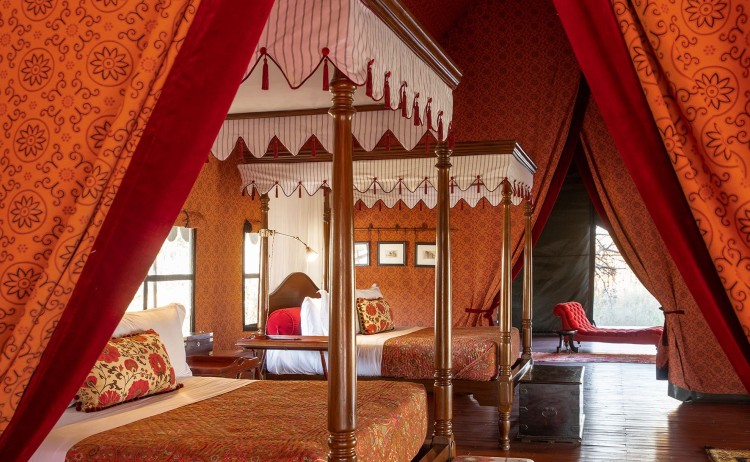 06 Jacks Camp Guest tent twin bed small