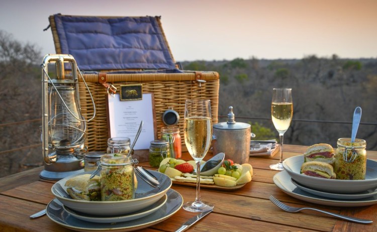 Lion Sands Dining 6 Kingston Treehouse 1