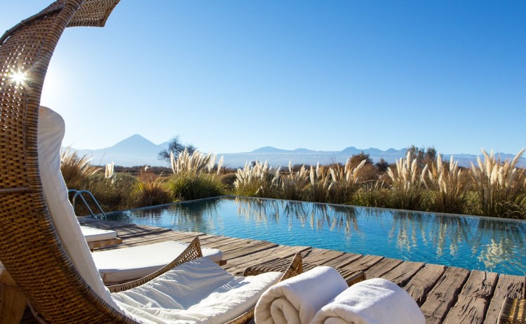 Tierra Atacama pool v2