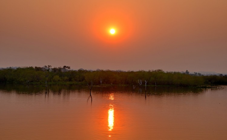 Zambezi cruise sunset at Lake Kariba