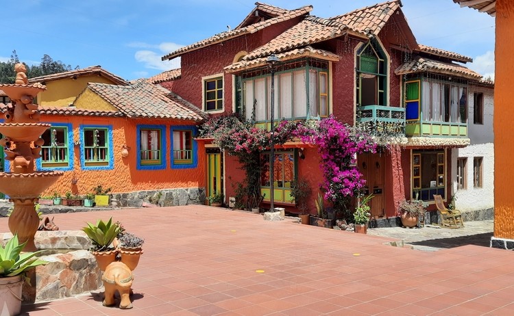 Pueblito boyacense Villa de Leyva area 2429343563