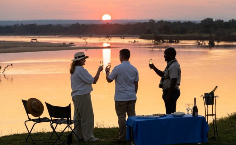 Nkwali Camp Activity 7 sundowners sm