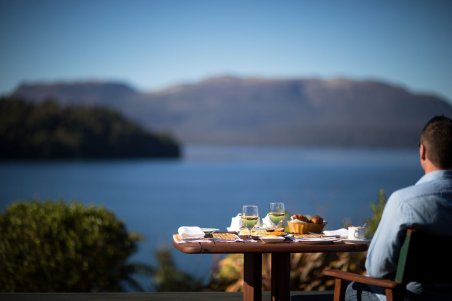 Solitaire Lodge Lake Tarawera