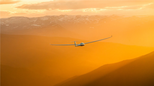 Gliding New Zealand from the Lindis