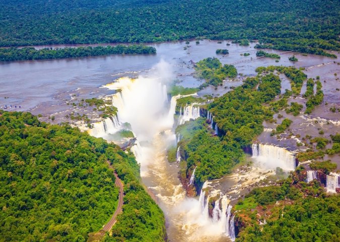 Be ready to be amazed by the Iguazu Falls