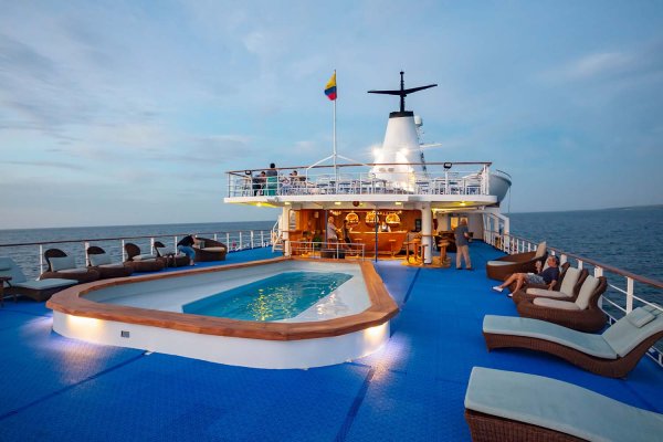 Galapagos Ship Legend Sun deck pool and bar