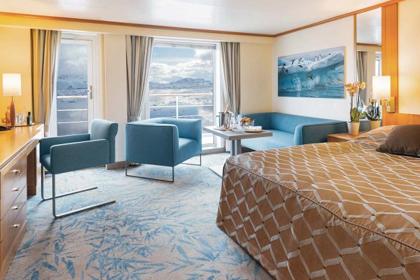 MS Seaventure Owners Suite with iceberg