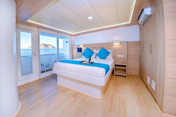 Treasure Balcony Stateroom