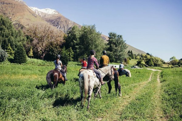 horse riding 