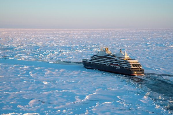 Le Commandant Charcot surrounded by vast ice