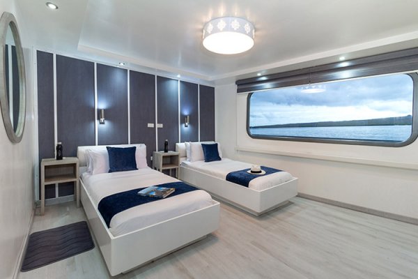 lower deck cabin 3 horizon Royal Galapagos