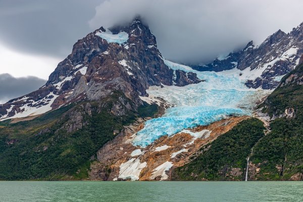 Cruising in Chilean Fjords