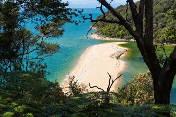 Kaiteriteri Beach