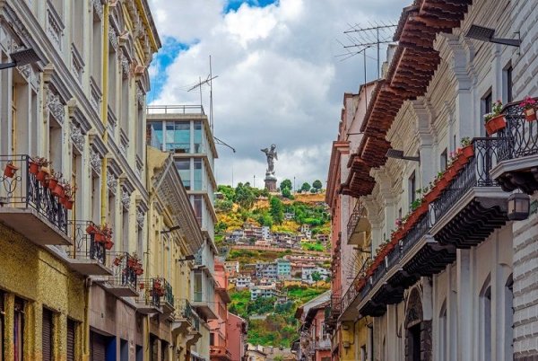 Safe to visit Quito heritage