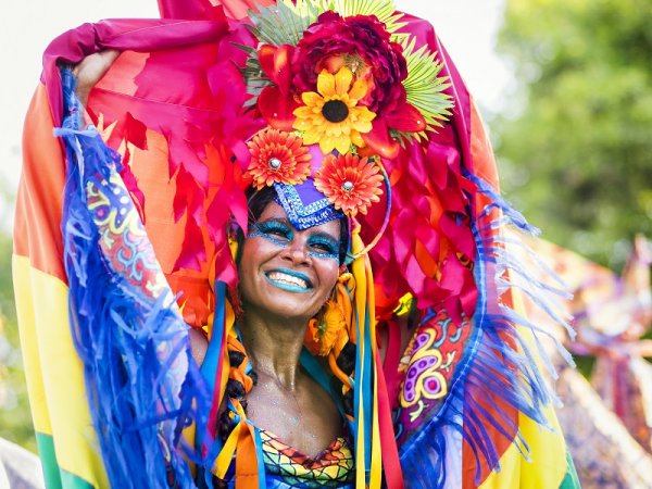 Dancing woman at the festival in Rio de Janeiro