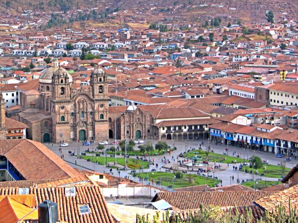 Square in the city centre in Cusco, Peru