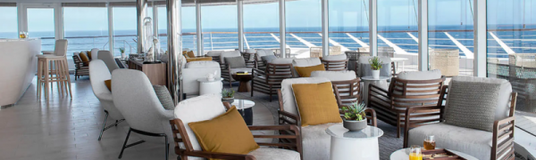 The panoramic lounge Deck 6