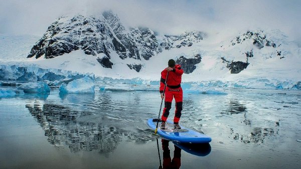 Stand up paddle boarding in Antarctica