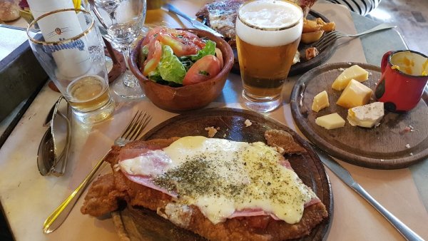 Massive steak meal in Buenos Aires