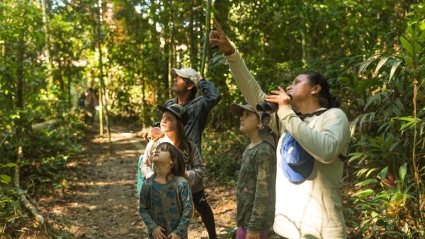 Refugio Amazonas kids trail