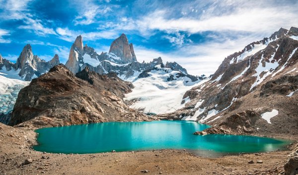 Fitz Roy mountain and Laguna de los Tres, Patagonia