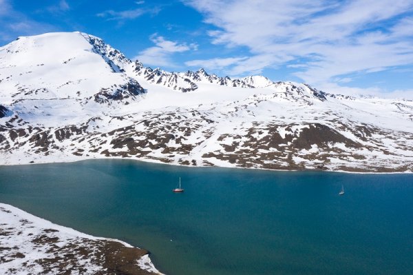 Spitsbergen in June