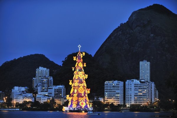 Christmas tree, Rio de Jabeiro