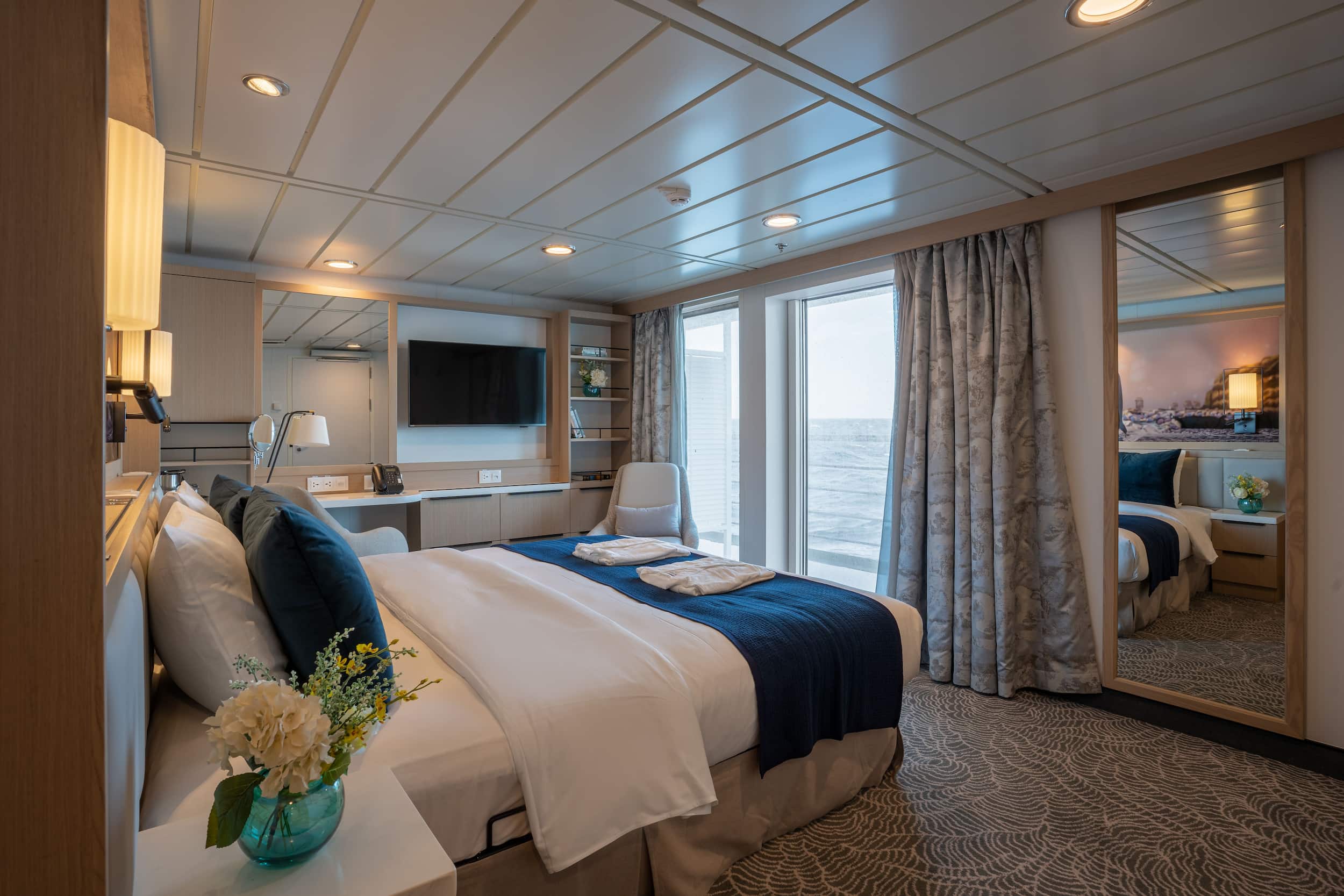 Ocean Albatros category A cabin.