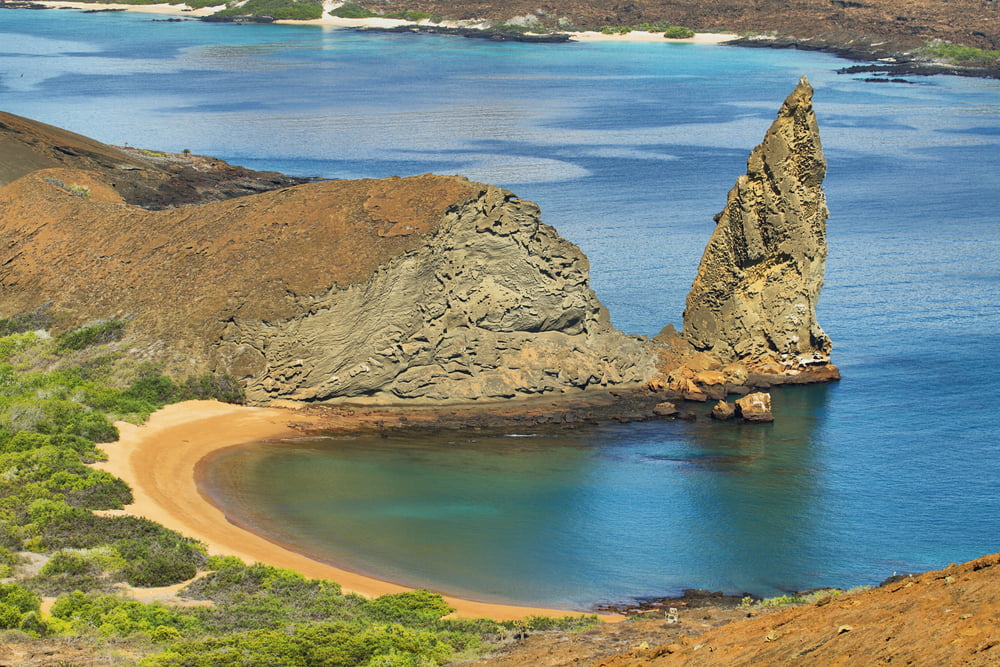 Bartolome island