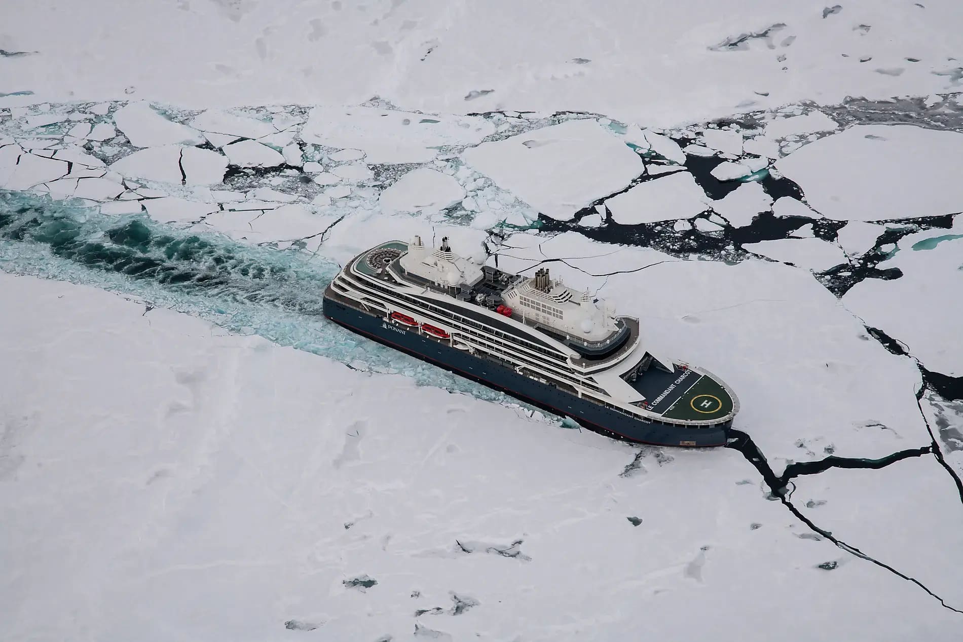 Experience cruising on an Icebreaker